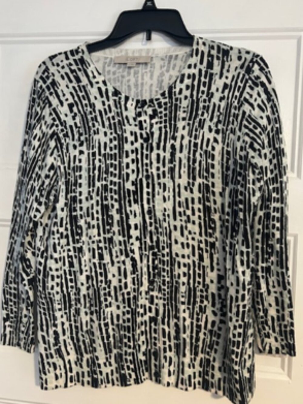 LOFT Modern Cardigan – Size L
